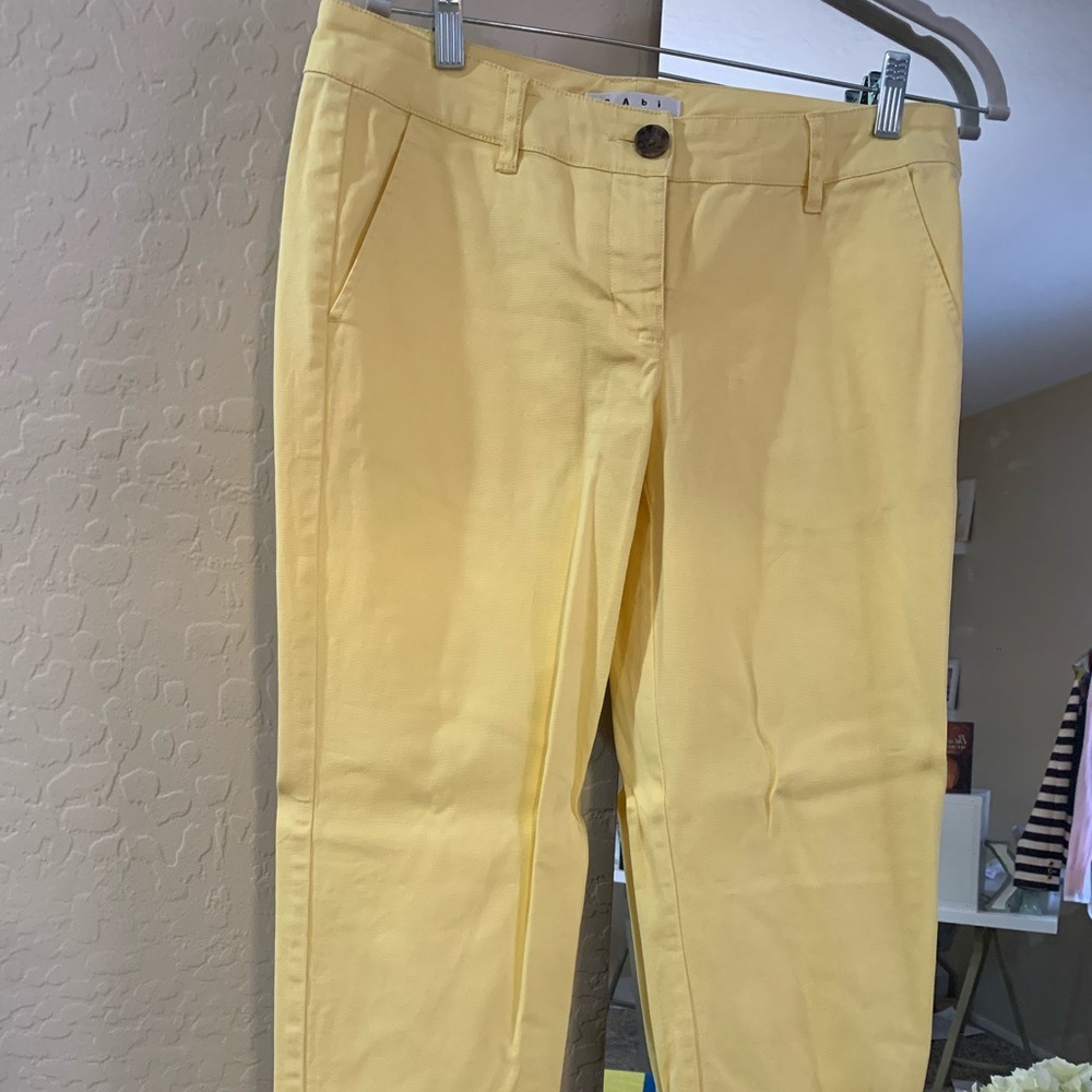 Cabi yellow crop